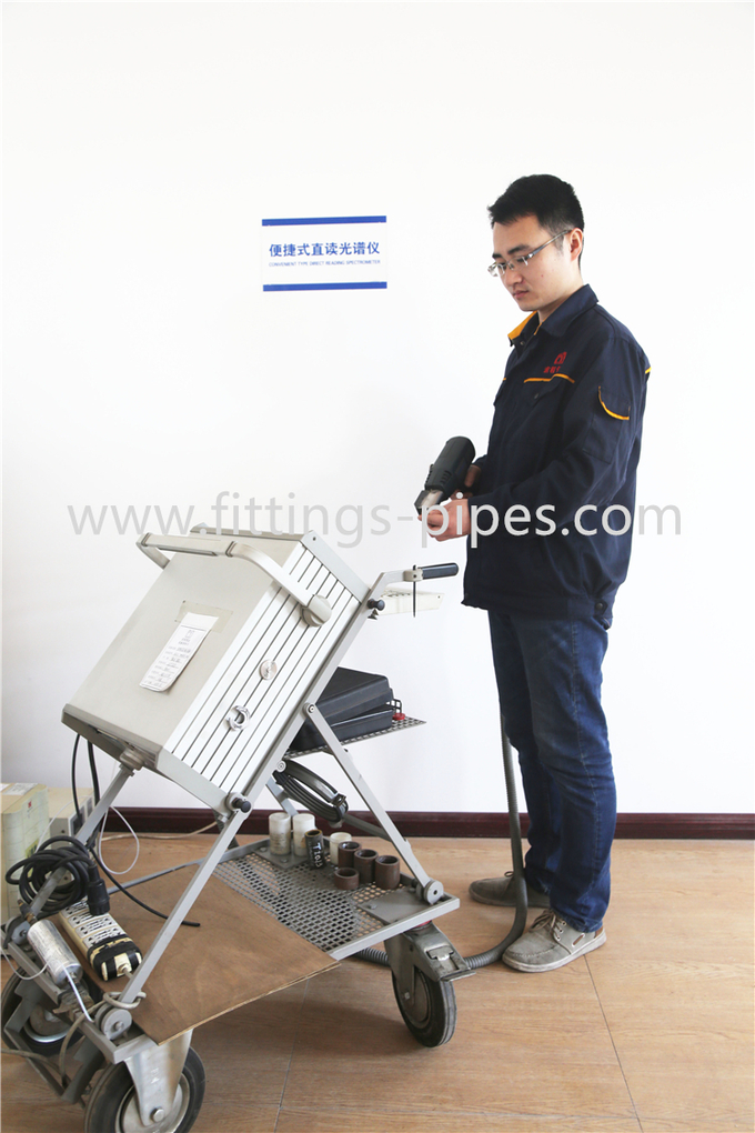 CO. штуцеров трубы Хэбэя Hongcheng, производственная линия 14 фабрики Ltd.